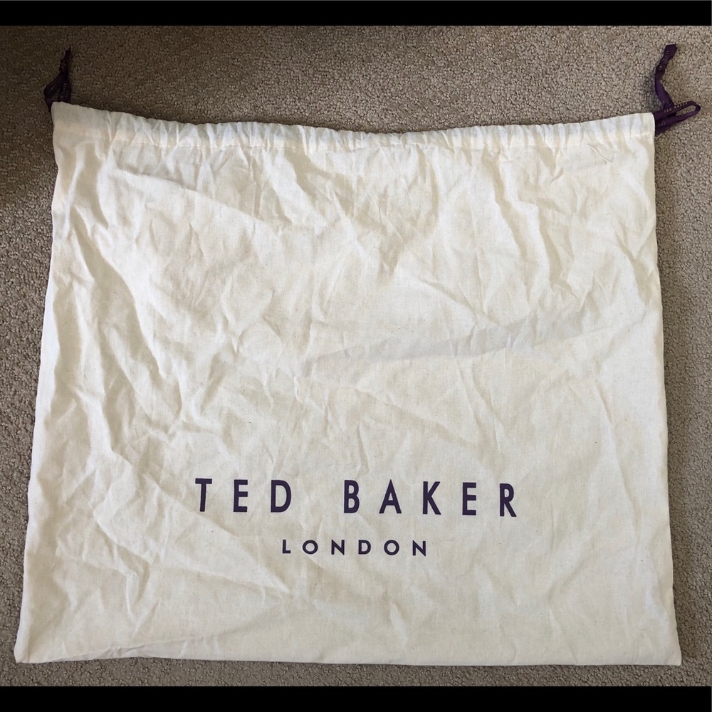 Ted Baker dustbag. Never used it, don’t need it